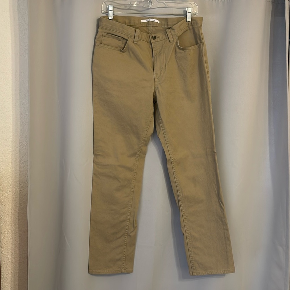 Men’s khakis- 32/30